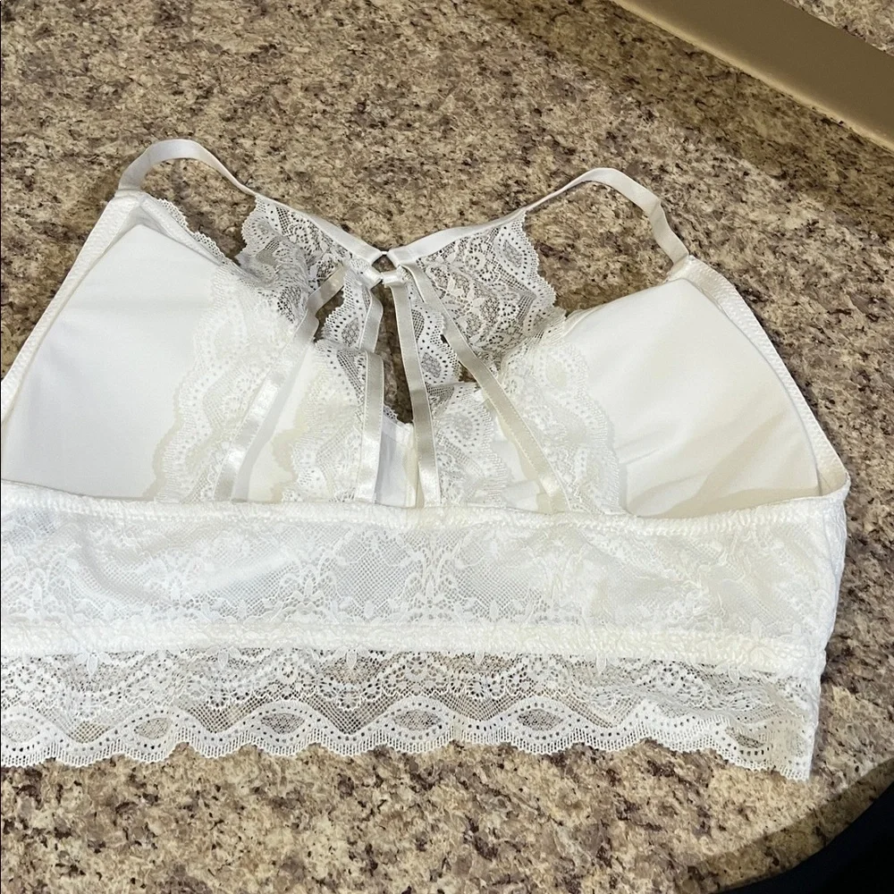 Maurices Lace Bralette Duo - Black and White - Picture 6 of 11